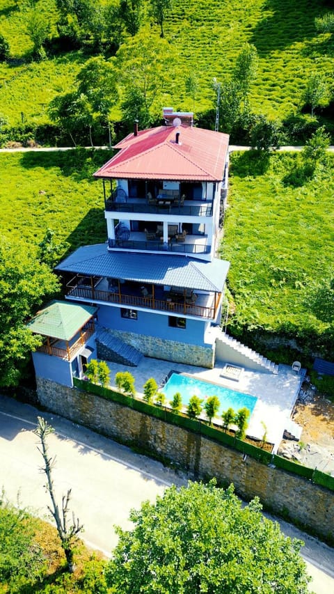 Balcony/Terrace, Pool view