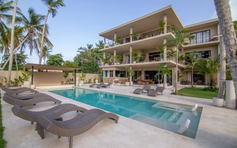 Property building, Patio, Balcony/Terrace, Other, Pool view, Swimming pool, furniture