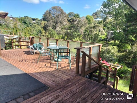 别墅中的一间客房 Vacation rental in Auckland