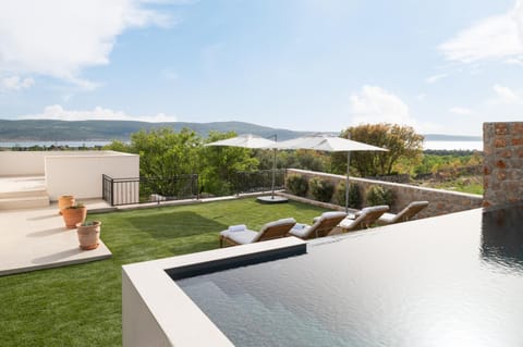 View (from property/room), Pool view, Swimming pool