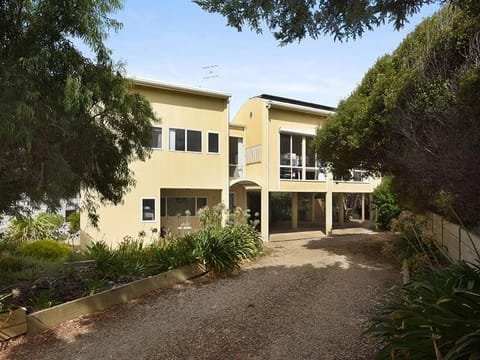 Boomer Waves 5 Carfax St - WIFI included - No Linen Included Haus in Port Elliot