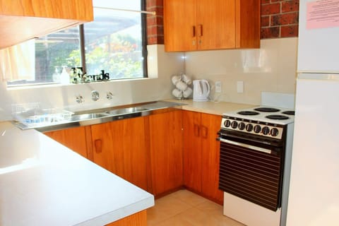 Commodore 2 2-18 Basham Rd Port Elliot - Linen Included Apartamento in Port Elliot