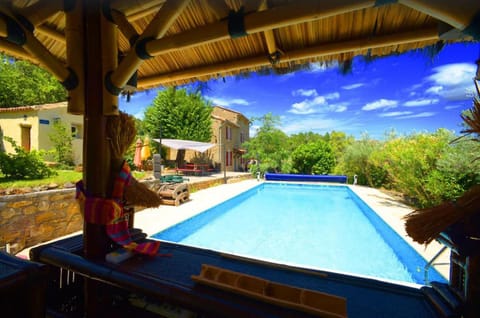 Le petit Bouddha rouge Villa in Anduze