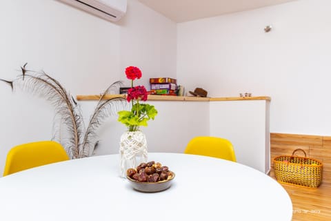 דירה קסומה עם נוף לים Apartment in Haifa District