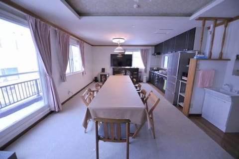 Guest House TITAN Apartment in Sapporo