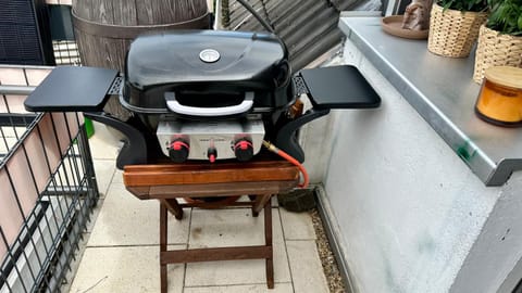 BBQ facilities, Balcony/Terrace