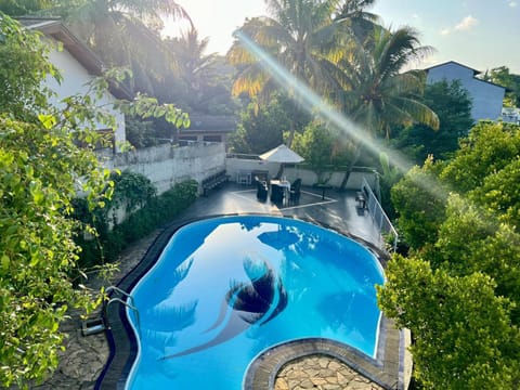 Nearby landmark, Day, Natural landscape, Garden, Garden view, Pool view, Swimming pool