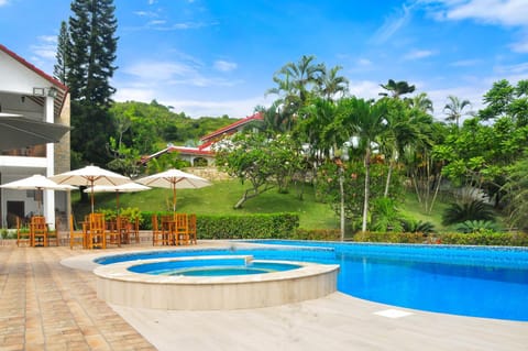 Garden view, Pool view