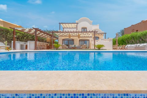 Stunning Luxurious 5 BR Villa at West Golf El Gouna Villa in Hurghada