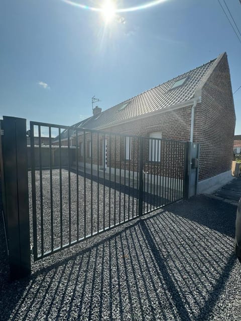 Property building, Balcony/Terrace