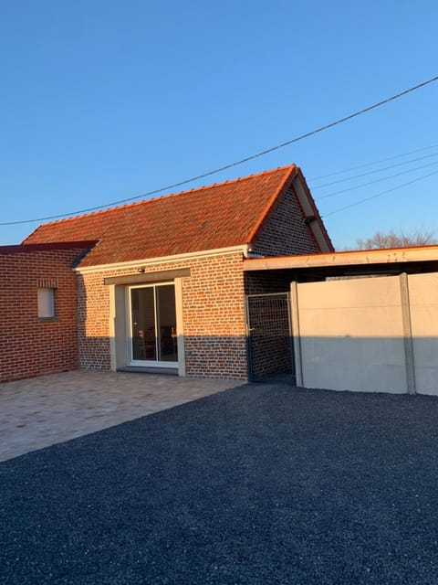 Evasion champêtre et moderne House in Cambrai