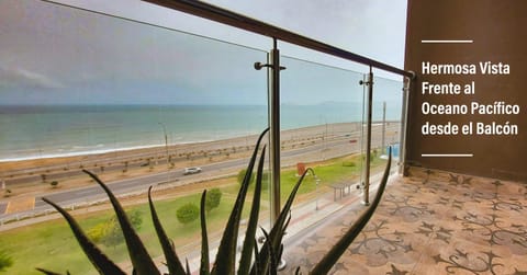 Natural landscape, Balcony/Terrace, Sea view