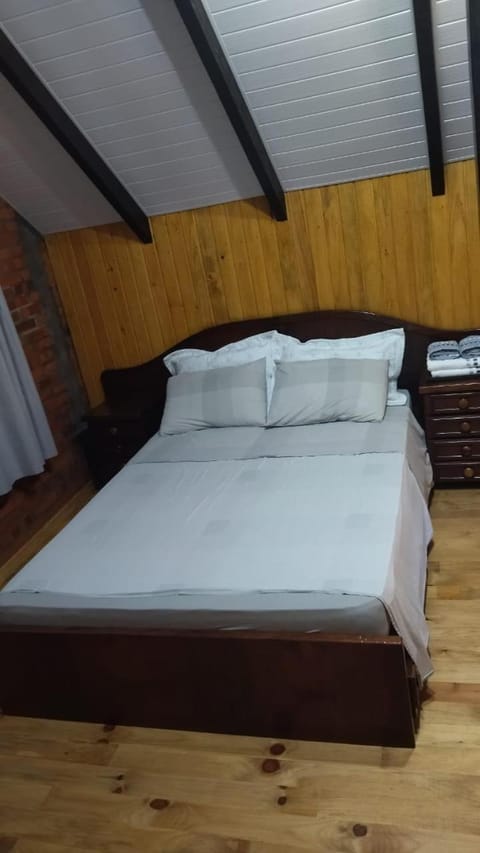 Quarto Coralina - Bio Cult Bed and Breakfast in State of Santa Catarina