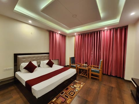 Royal Cedar BnB Simla Vacation rental in Shimla