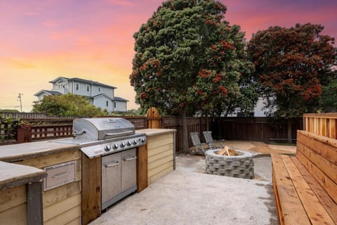 BBQ facilities, Garden, Sunset