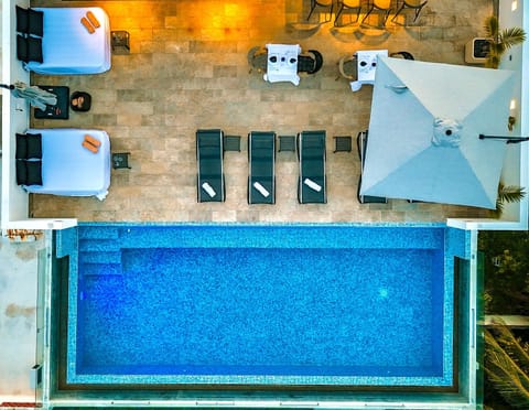 Bird's eye view, Swimming pool, sunbed