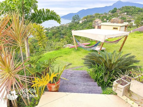 Flat com vista para o mar à 2km da Ilha das Cabras House in Ilhabela