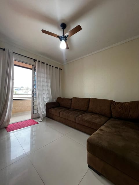 Casa com churrasqueira mr2 Villa in Londrina