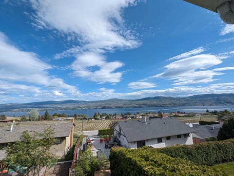 Sunnyview b&b Bed and Breakfast in West Kelowna