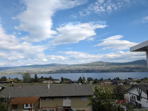 Sunnyview b&b Bed and Breakfast in West Kelowna