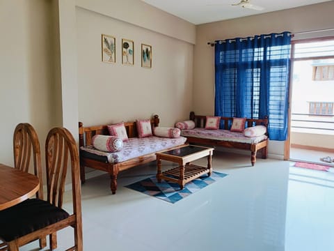 Spacious 2BHK flat by SR Renton Comfort homestay Mysore Apartment in Mysuru