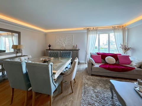 Le Danube 11 - Appartement luxe 8 personnes à Disneyland Paris Apartment in Chessy