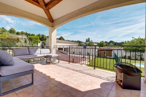 View (from property/room), Balcony/Terrace