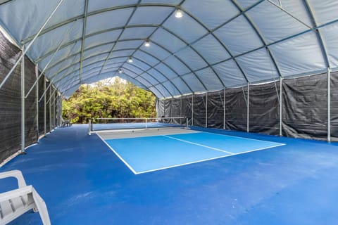 Hawaii Pickleball Addict's Lodge House in Big Island