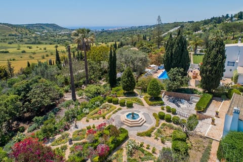 Quinta Bonita Country House & Gardens Villa in Luz