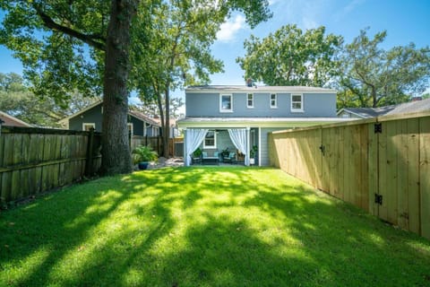 Magnolia Place At Avondale House in Johns Island