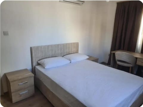 Centrally Located Apartment with Hotel-Style Privileges Apartment in Famagusta