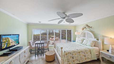 Las Hermanas 4 Apartment in Longboat Key