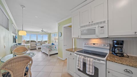 Las Hermanas 1 Apartment in Longboat Key