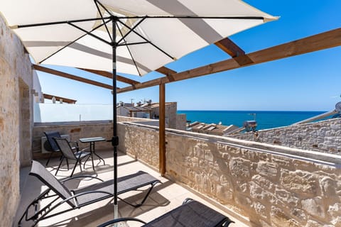 Symphony Suite House in Panormos in Rethymno