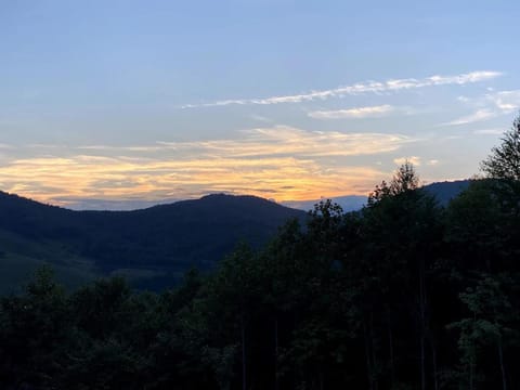 Mountain Jubilee House in Watauga