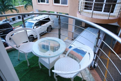 24 PRIVATE ROOM AND APARTMENT IN NYALI HOME WITH SWIMMiNG Vacation rental in Mombasa