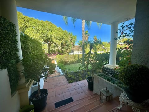 Patio, Garden, Garden view