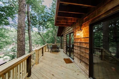 Hilltop Hideaway House in Lake Anna