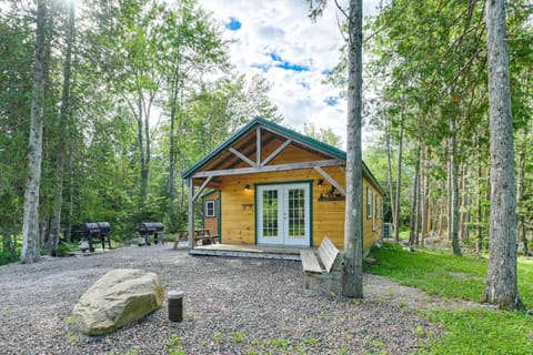 Harrington Cabin with Grills - Near Beaches and Hiking Casa in Harrington