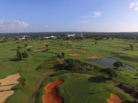 Golfcourse, View (from property/room)