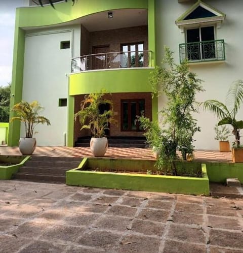 Property building, Patio, Garden view