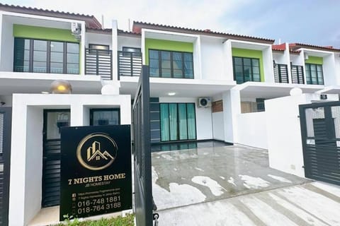 A15 Tebing Dato Onn 15 House in Johor Bahru