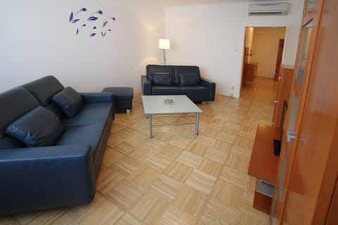 Top Location Vienna Marc Aurel Condo in Vienna