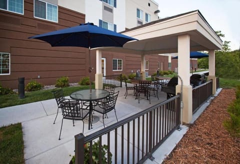 Candlewood Suites Bellevue Hotel in Bellevue