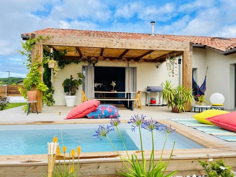 Garden, Pool view, Swimming pool