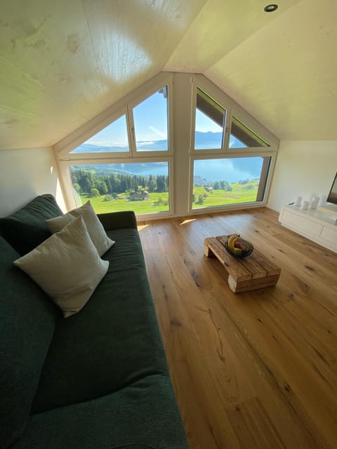 Natural landscape, Living room