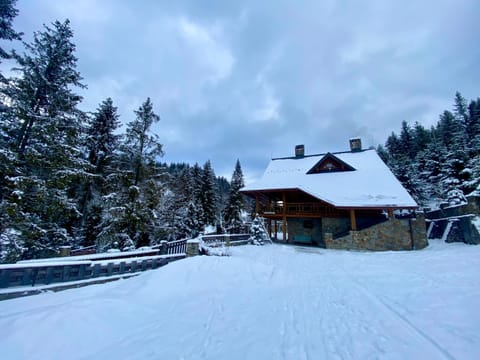 Property building, Winter