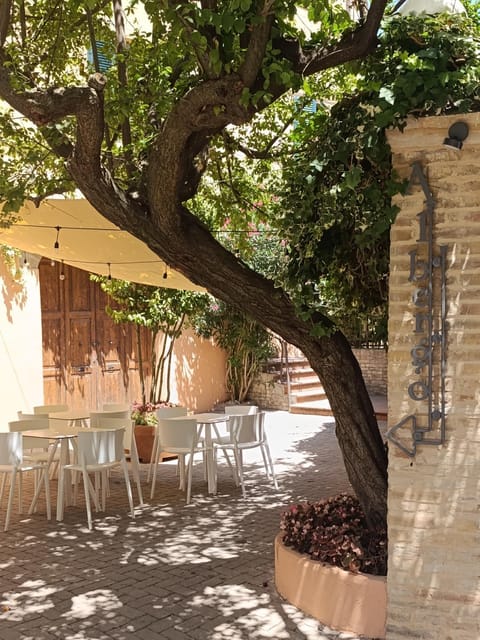 Property building, Inner courtyard view