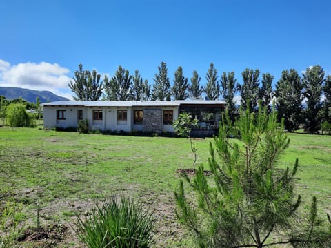 Casa Kabure Chalet in Tucumán Province, Argentina