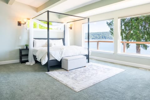 Bedroom, Sea view